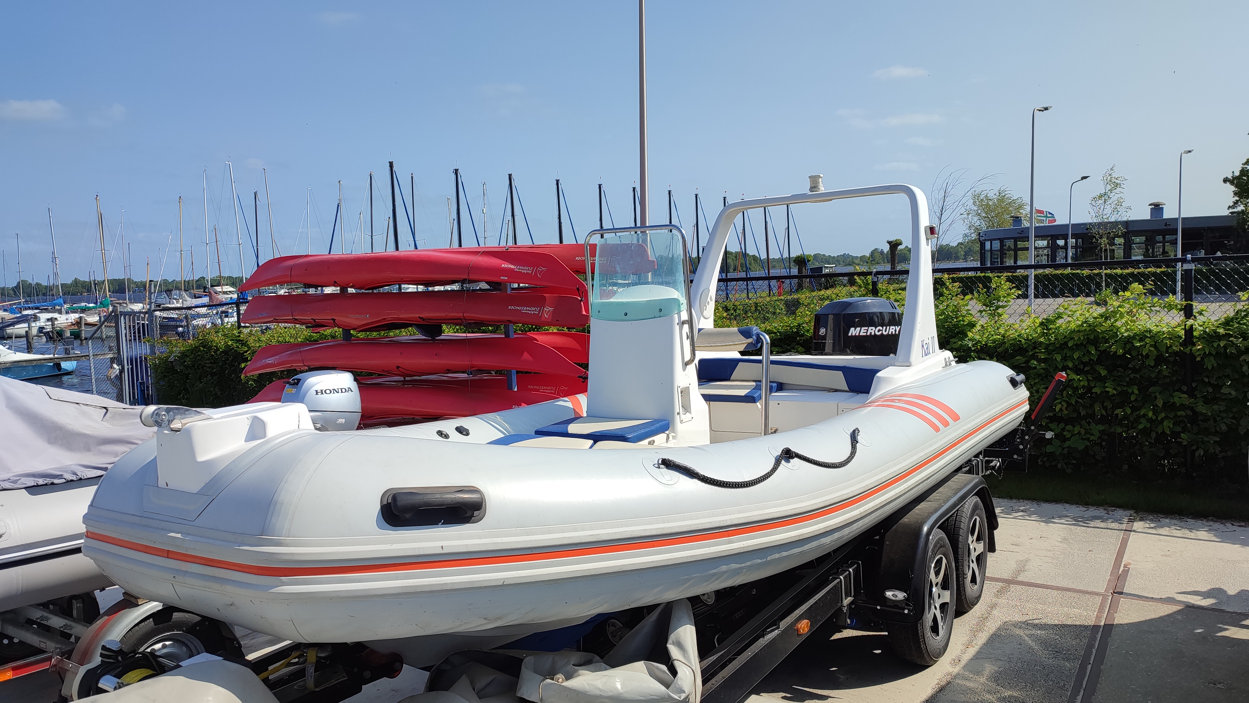 RIB HYP520 met buitenboordmotor