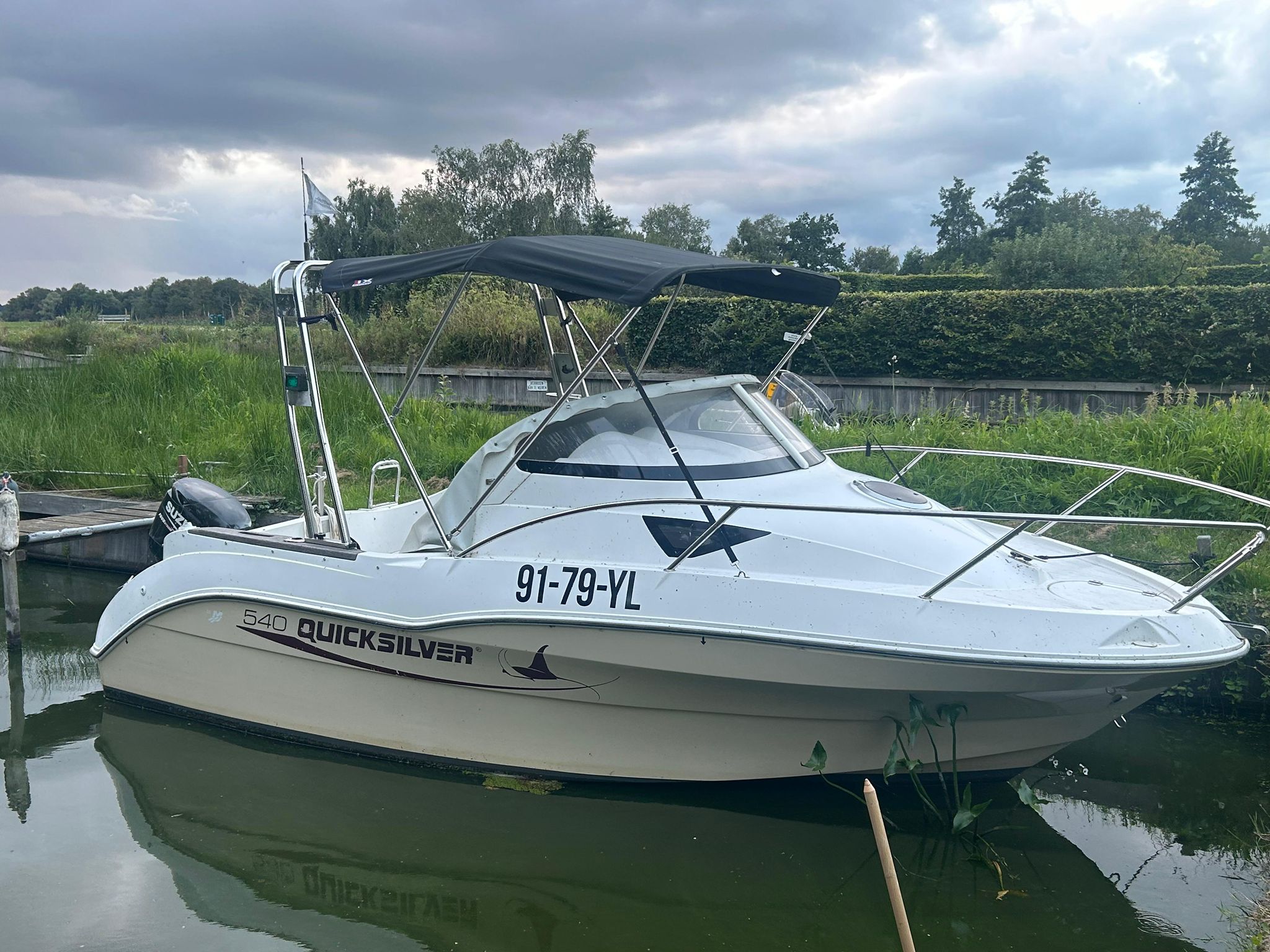 Quick Silver 540 cruiser