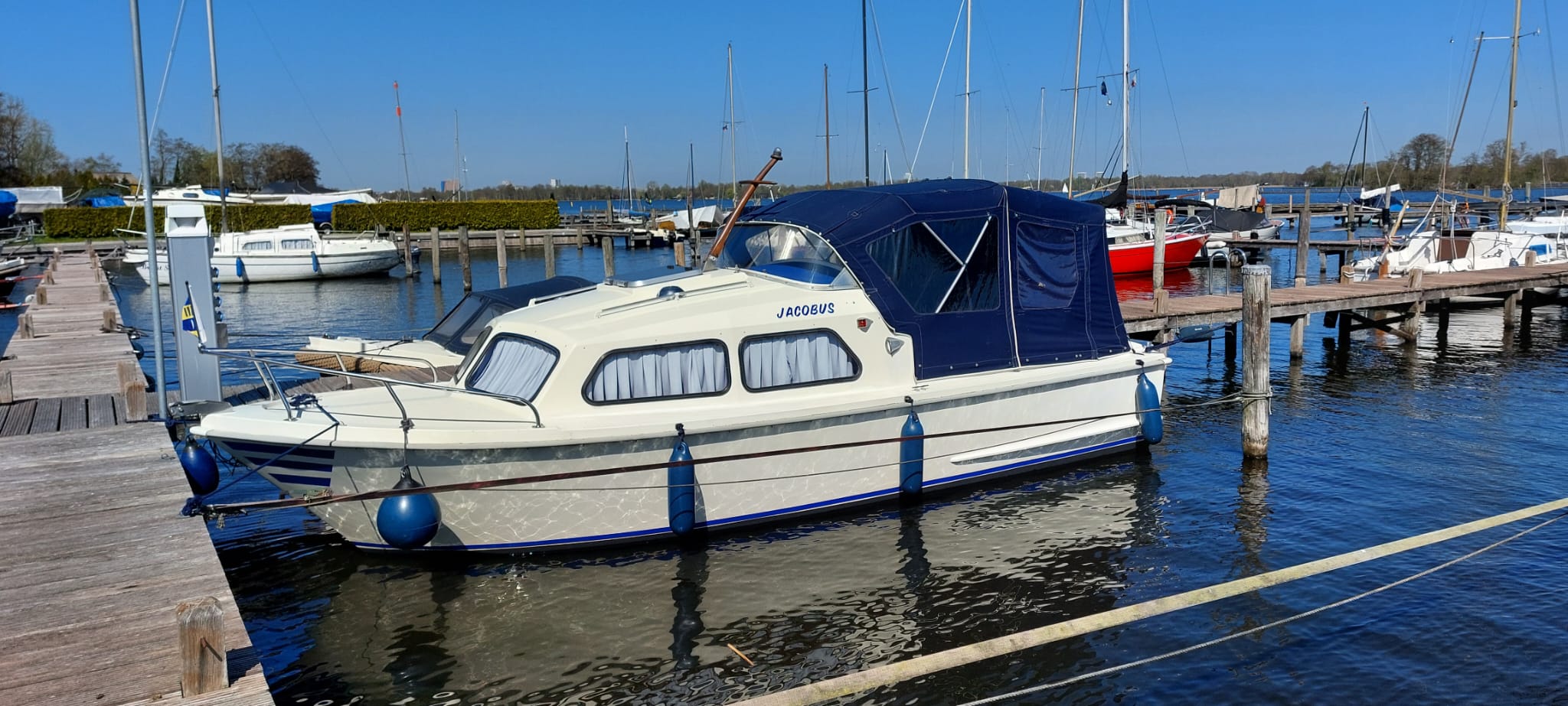 Waterland 700